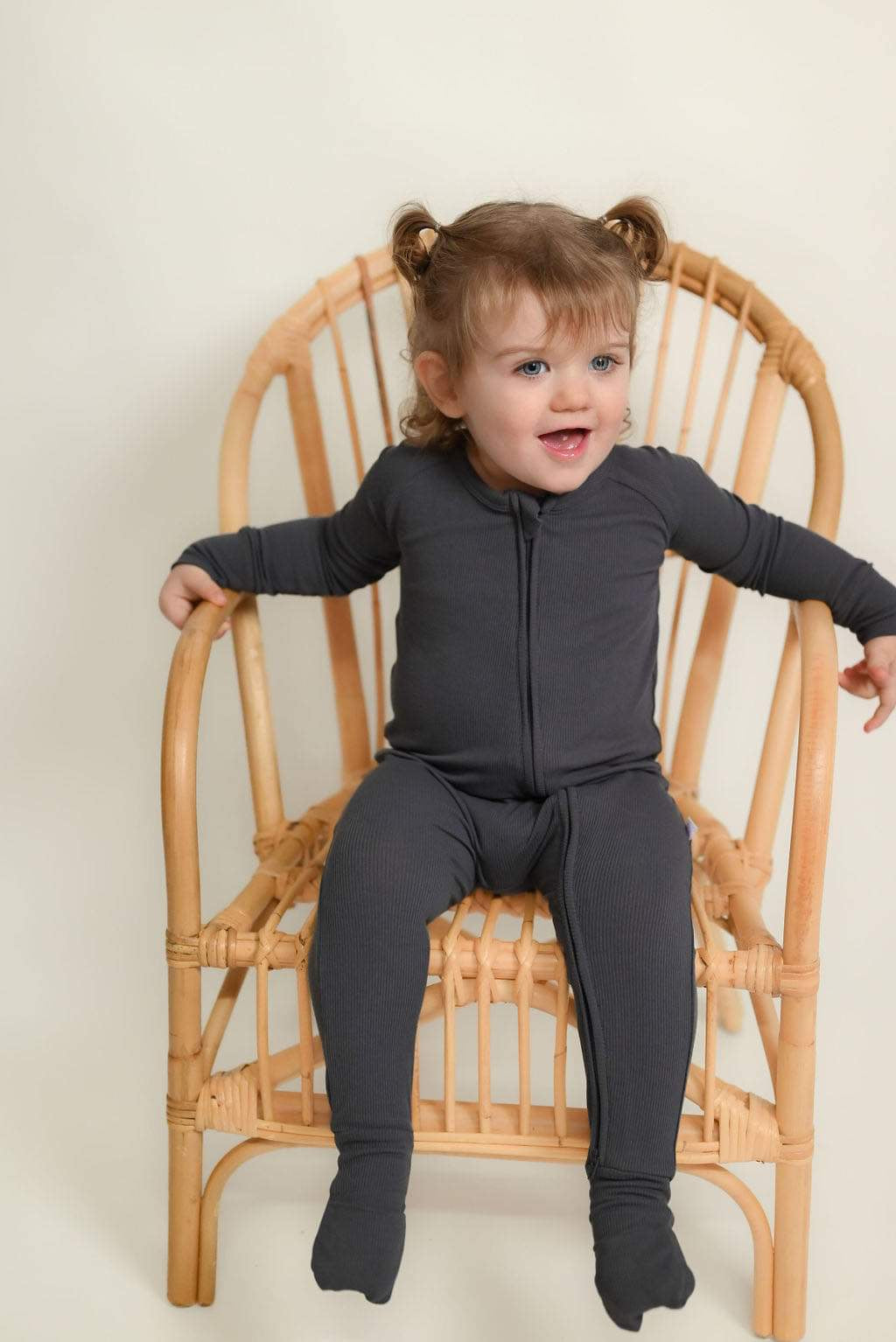 Shark (Ribbed Grey) Convertible Footie